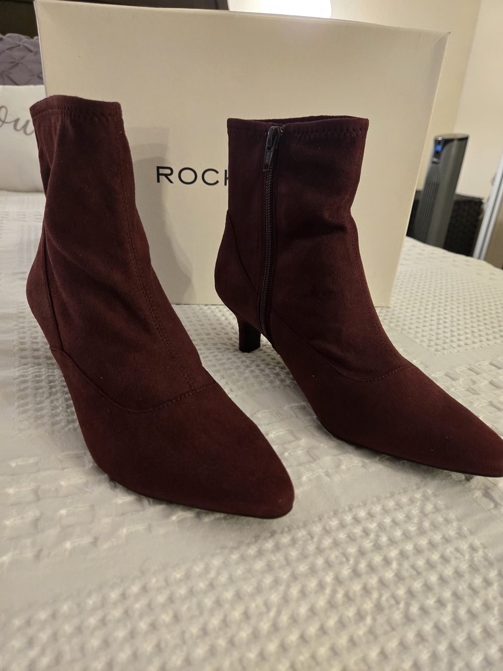 Rockport Women's Burgundy Suede Side-Zip Ankle Boots - Picture 4 of 5